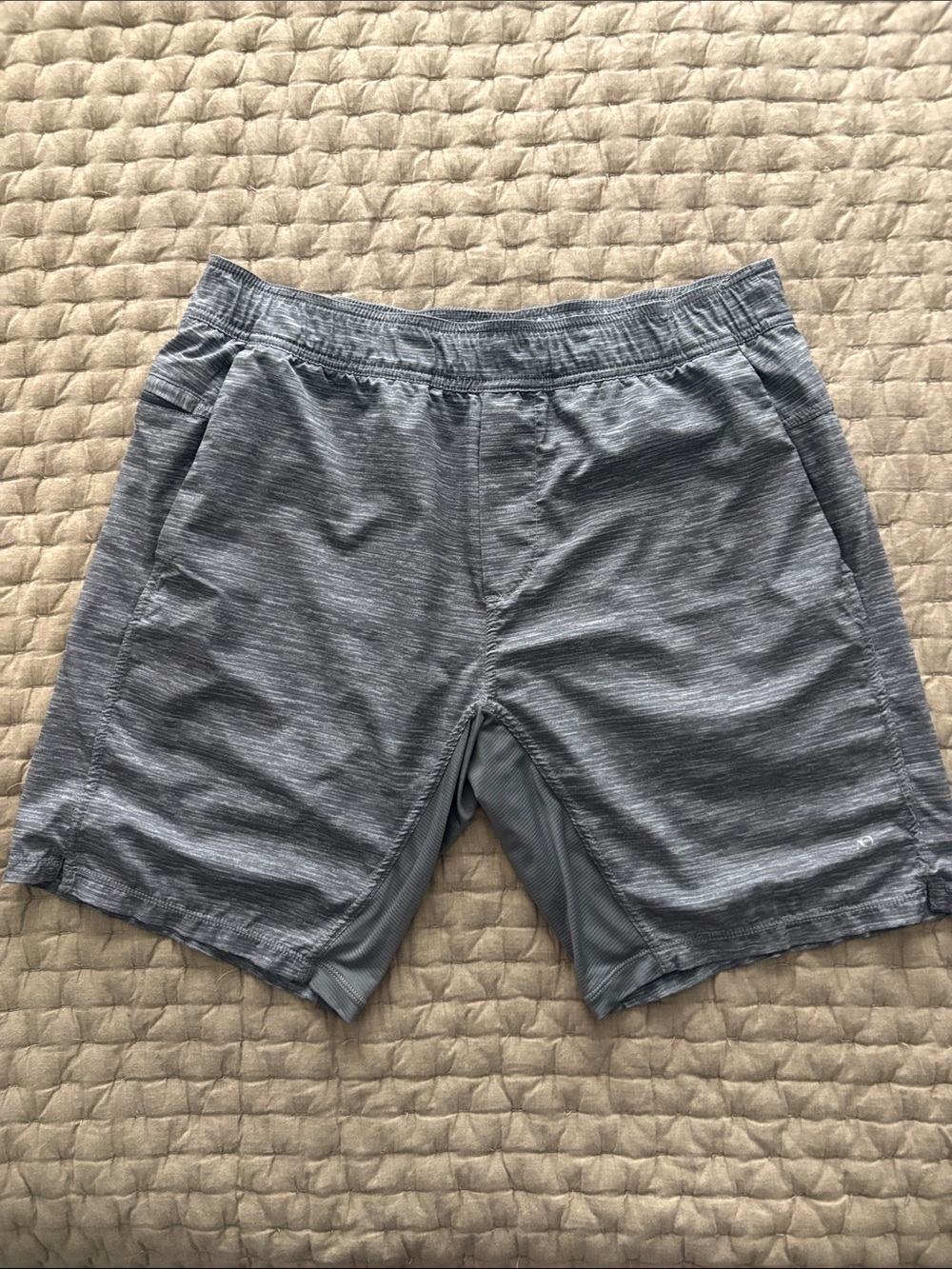 AO Men's Athletic Performance Shorts in Heather Gray